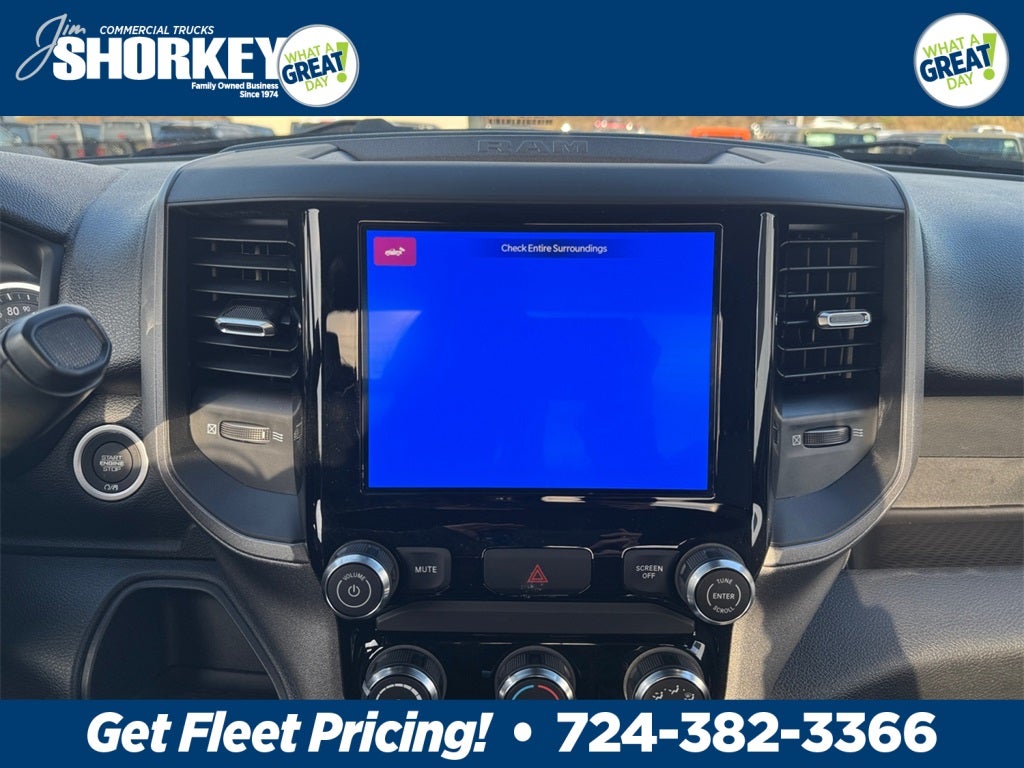 2026 RAM 5500HD Tradesman DRW 4x2 / 6.4L Hemi V8 / 120" CA Chassis