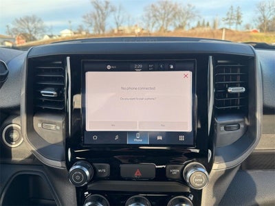 2026 RAM 5500HD Tradesman DRW 4x2 / 6.4L Hemi V8 / 120" CA Chassis