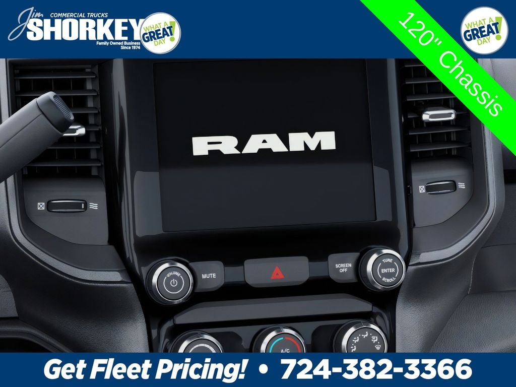 2026 RAM 5500HD Tradesman DRW 4X2 / 6.4L Hemi / 20' Steel Rollback