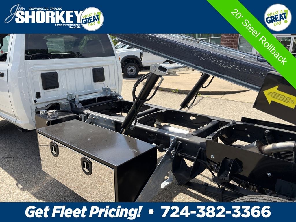 2026 RAM 5500HD Tradesman DRW 4X2 / 6.4L Hemi / 20' Steel Rollback