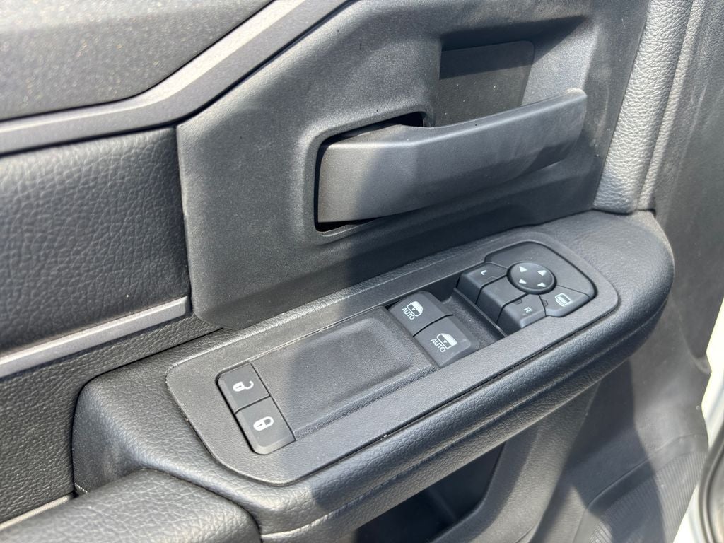 2026 RAM 5500HD Tradesman DRW 4X2 / 6.4L Hemi / 20' Steel Rollback