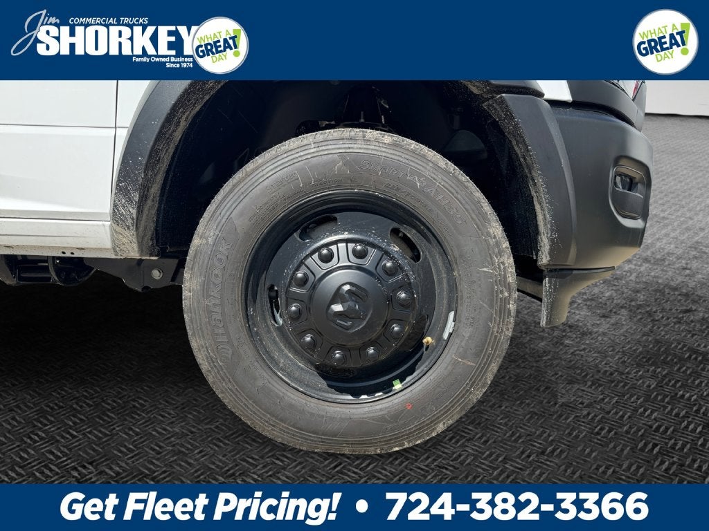 2027 RAM 5500HD Tradesman DRW / 6.7L Diesel / 120" CA *PENDING SALE*