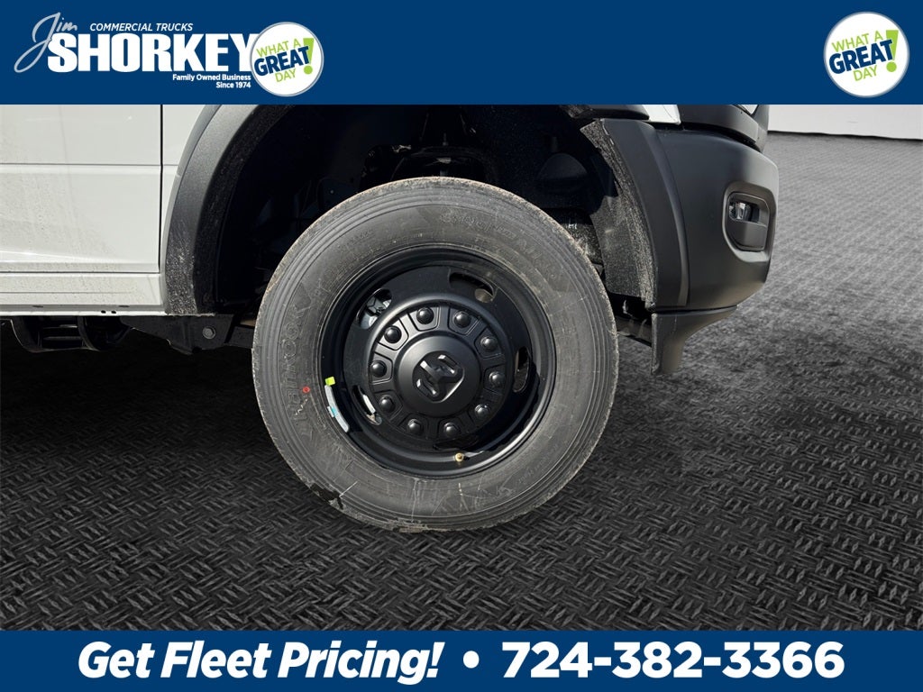 2026 RAM 5500 Tradesman DRW 4x4 / 6.7L Diesel / 60" CA Chassis