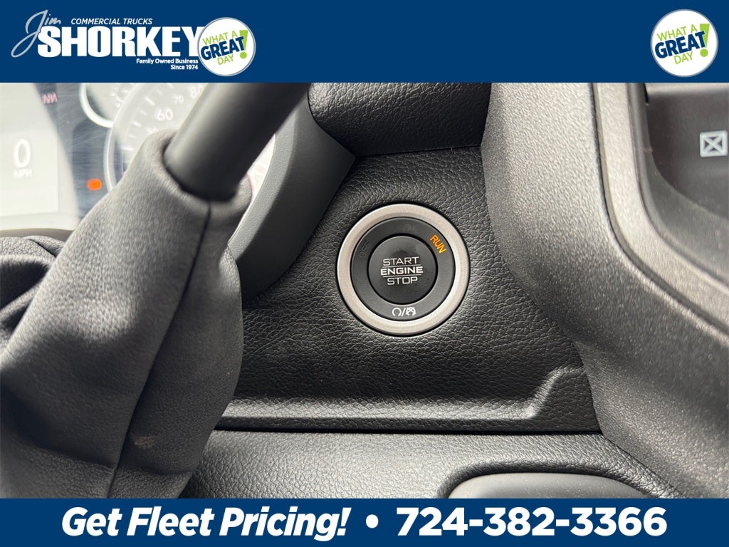 2026 RAM 5500 Tradesman DRW 4x4 / 6.7L Diesel / 9'6" Steel Dump