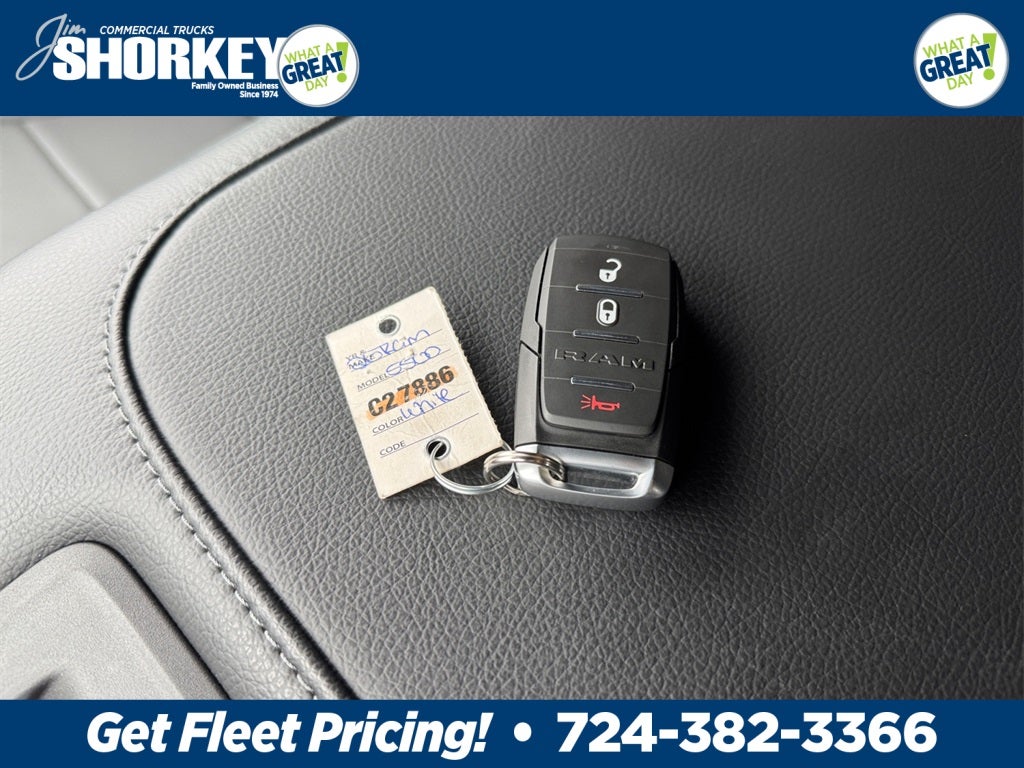 2026 RAM 5500 Tradesman DRW 4x4 / 6.7L Diesel / 9'6" Steel Dump