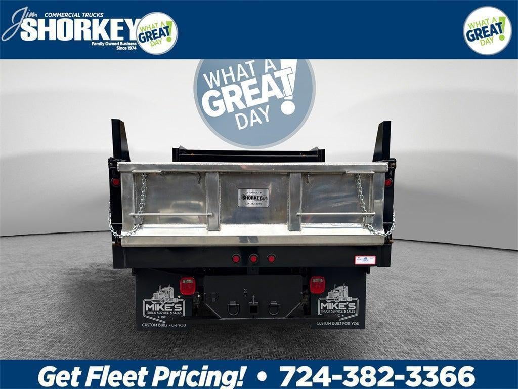 2026 RAM 5500 Tradesman DRW 4x4 / 6.7L Diesel / 9'6" Steel Dump