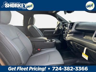 2026 RAM 5500HD Tradesman DRW 4x4 / 6.7L Diesel / 60" CA Chassis