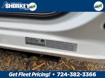 2026 RAM 5500HD Tradesman DRW 4x4 / 6.7L Diesel / 60" CA Chassis