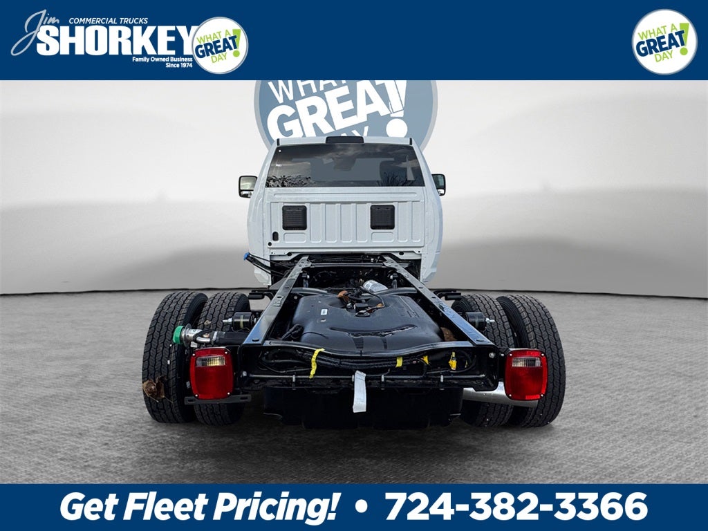 2026 RAM 5500HD Tradesman DRW 4x4 / 6.7L Diesel / 60" CA Chassis