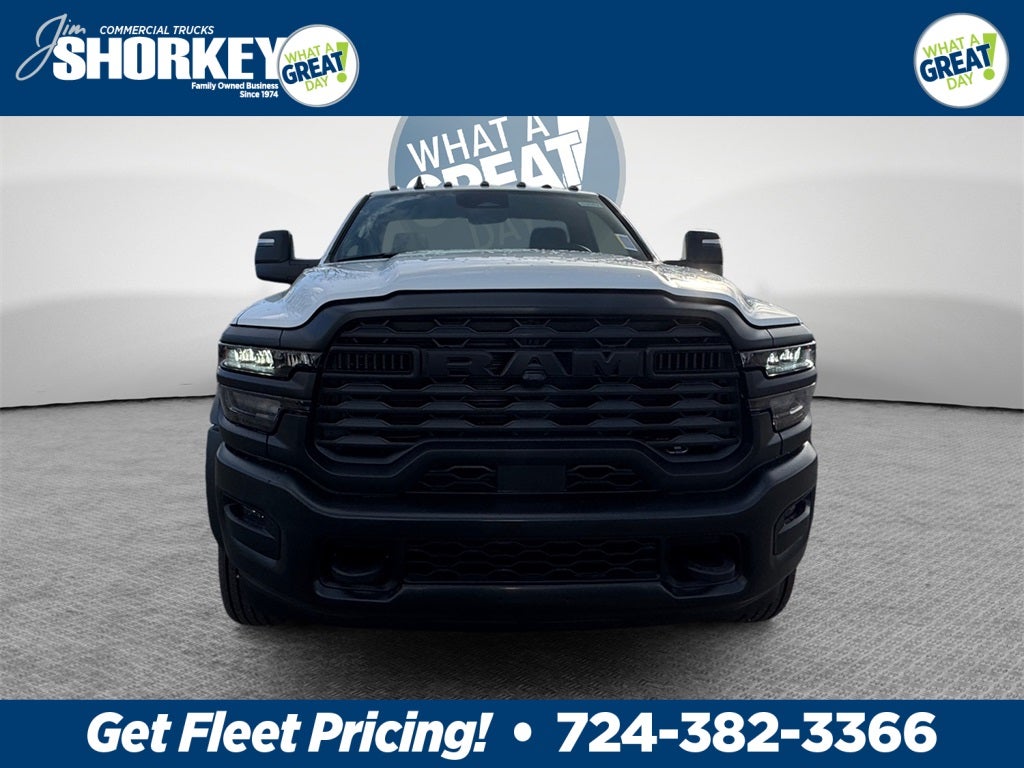 2026 RAM 5500HD Tradesman DRW 4x4 / 6.7L Diesel / 60" CA Chassis