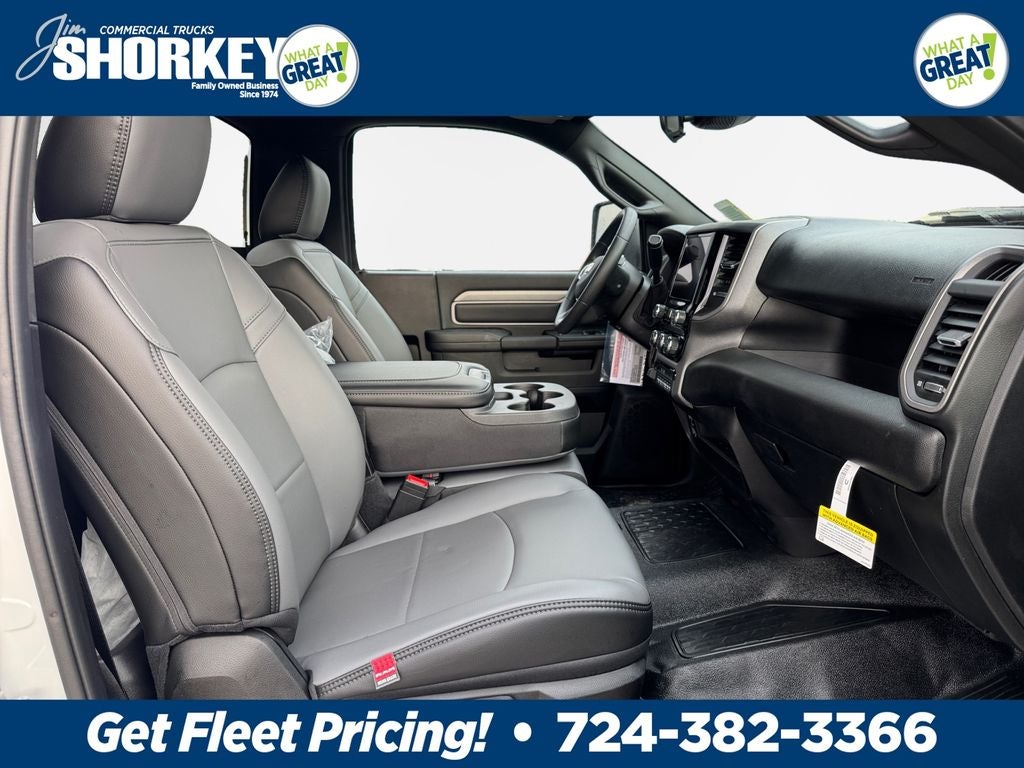 2026 RAM 5500 Tradesman DRW 4x4 / 6.7L Diesel / 84" CA Chassis