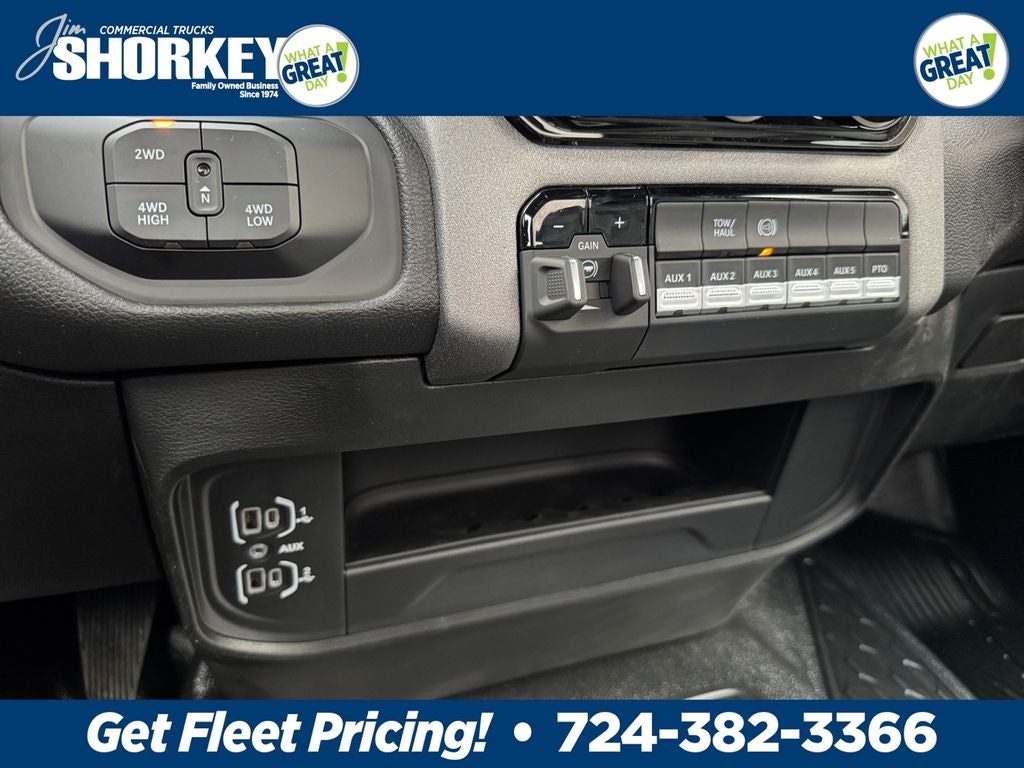 2026 RAM 5500 Tradesman DRW 4x4 / 6.7L Diesel / 84" CA Chassis