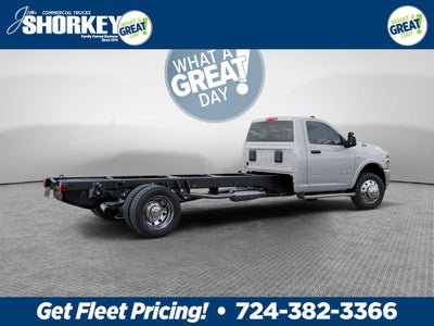 2026 RAM 5500HD Big Horn DRW 4x4 / 6.7L Diesel / 120" CA Chassis