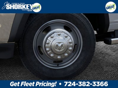 2026 RAM 5500 Tradesman DRW 4x4 / 6.7L Diesel / 120" CA Chassis
