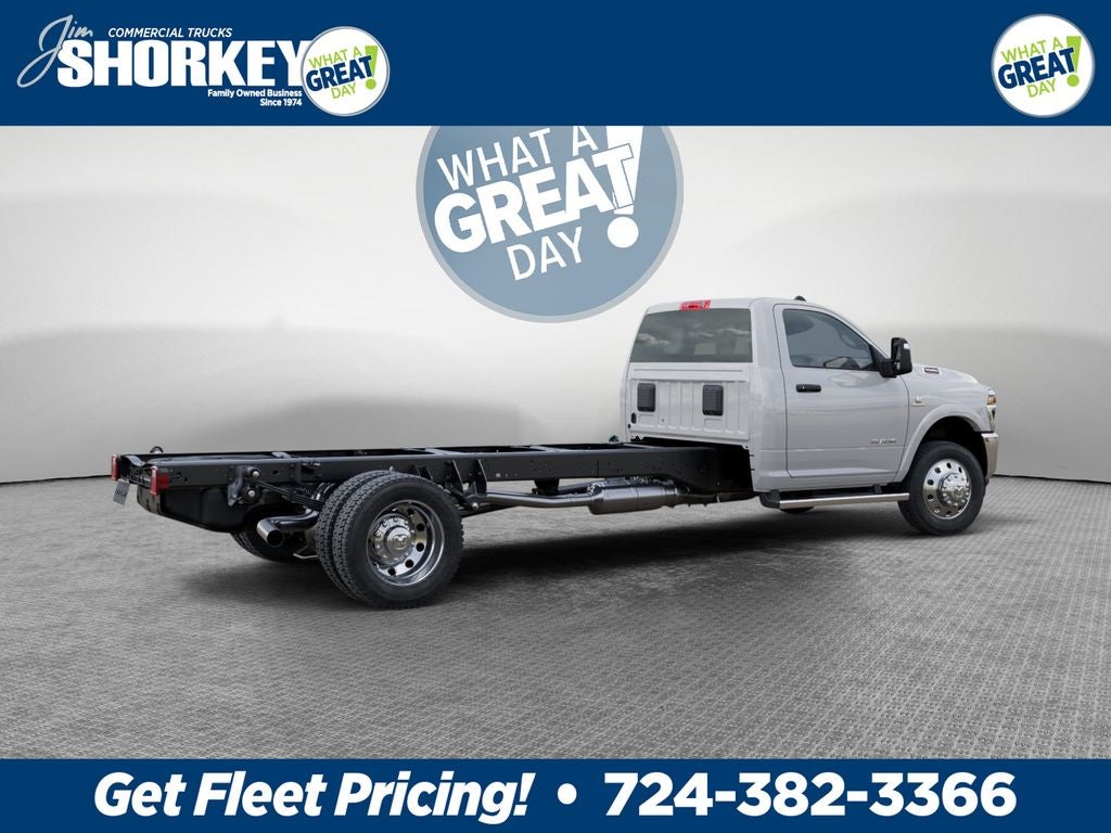 2026 RAM 5500 Big Horn DRW 4x4 / 6.7L Diesel / 120" CA Chassis