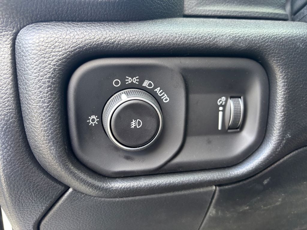 2026 RAM 5500HD Big Horn DRW 4x4 / 6.7L Diesel / 20' Steel Rollback