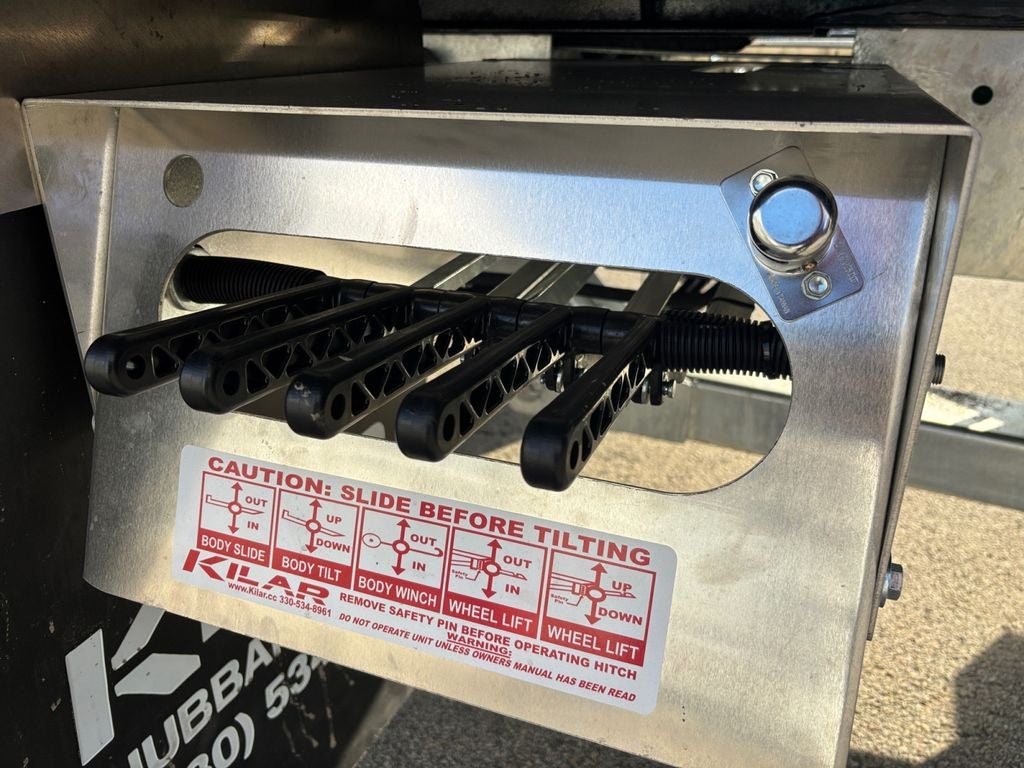 2026 RAM 5500HD Big Horn DRW 4x4 / 6.7L Diesel / 20' Steel Rollback