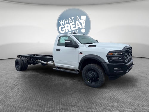 2026 RAM 5500HD Tradesman DRW 4x4 / 6.7L Diesel / 120" CA Chassis