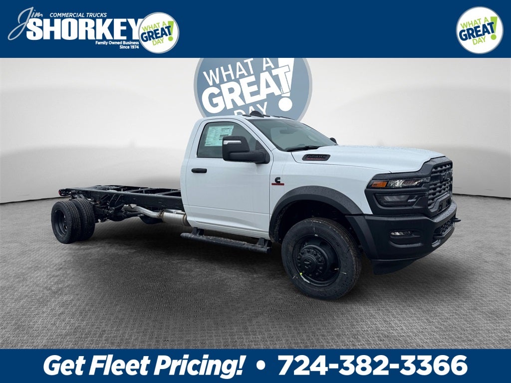 2026 RAM 5500HD Tradesman DRW 4x4 / 6.7L Diesel / 120" CA Chassis