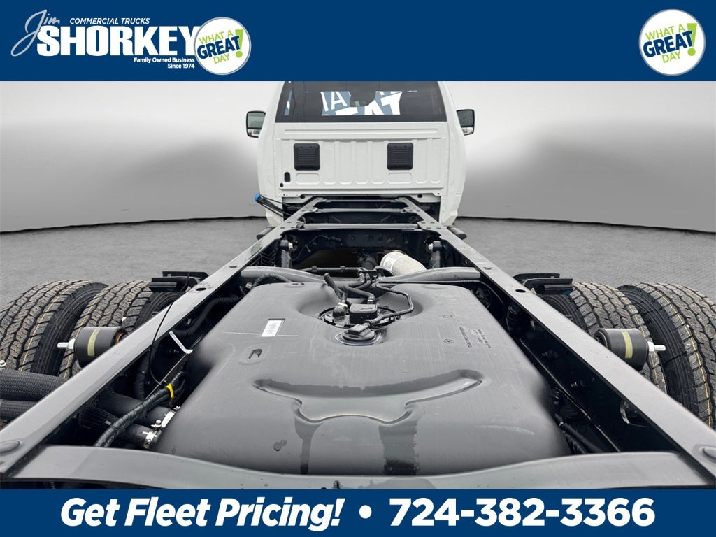 2026 RAM 5500HD Tradesman DRW 4x4 / 6.7L Diesel / 120" CA Chassis