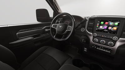 2026 RAM 5500 Big Horn DRW 4x4 / 6.7L Diesel / 120" CA Chassis (Midship)