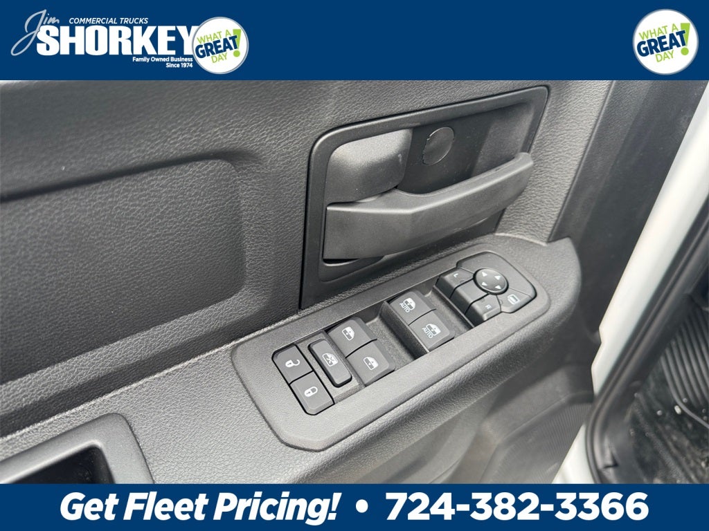 2026 RAM 5500HD Tradesman DRW 4x4 / 6.7L Diesel / 84" CA *PENDING SALE*