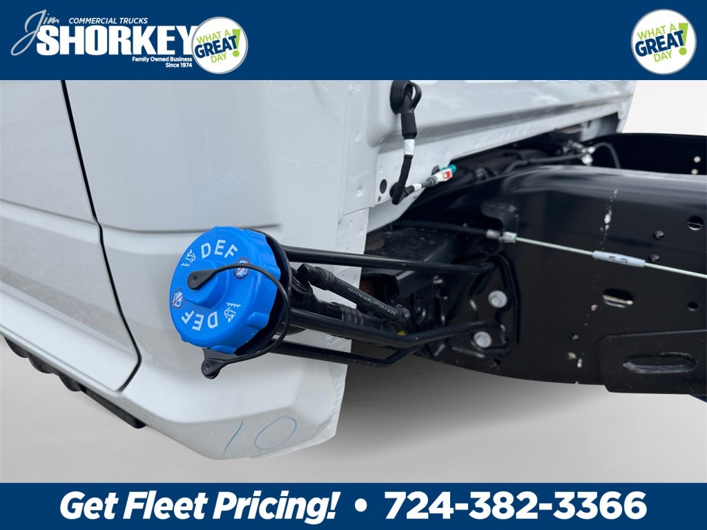 2026 RAM 5500HD Tradesman DRW 4x4 / 6.7L Diesel / 84" CA *PENDING SALE*