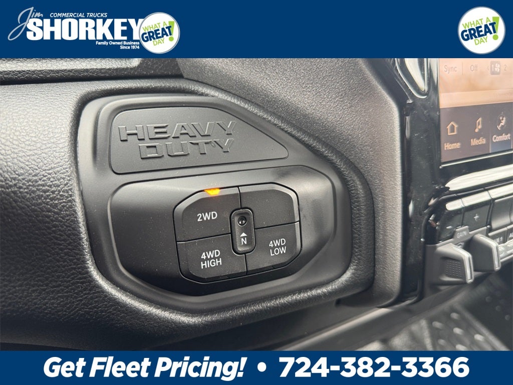 2026 RAM 5500HD Tradesman DRW 4x4 / 6.7L Diesel / 84" CA *PENDING SALE*