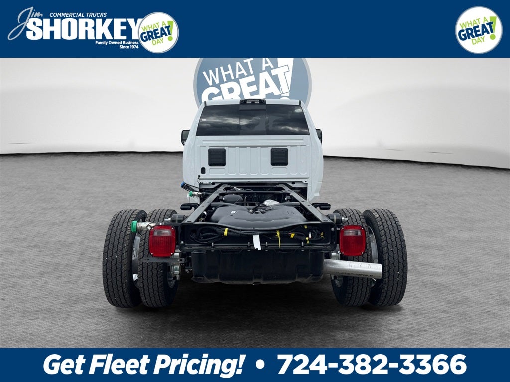 2026 RAM 5500HD Tradesman DRW 4x4 / 6.7L Diesel / 84" CA *PENDING SALE*