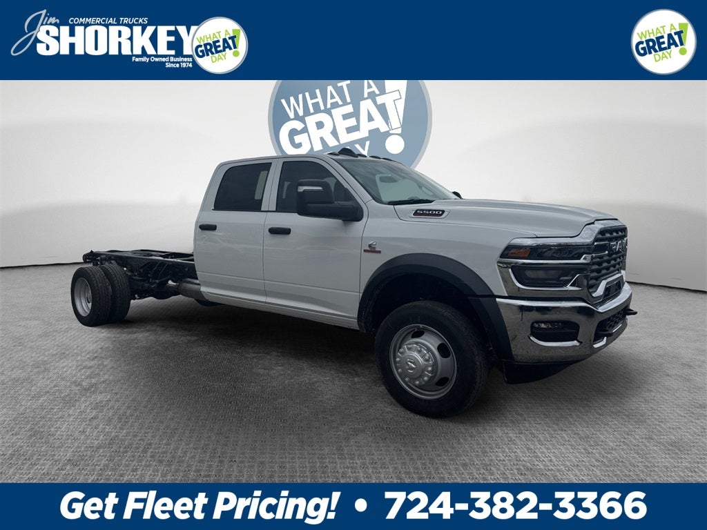 2026 RAM 5500HD Tradesman DRW 4x4 / 6.7L Diesel / 84" CA *PENDING SALE*