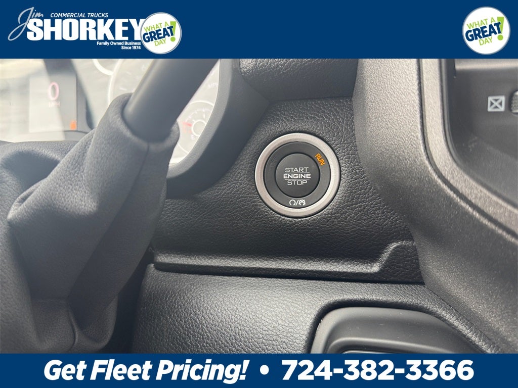 2026 RAM 5500HD Tradesman DRW 4x4 / 6.7L Diesel / 84" CA *PENDING SALE*