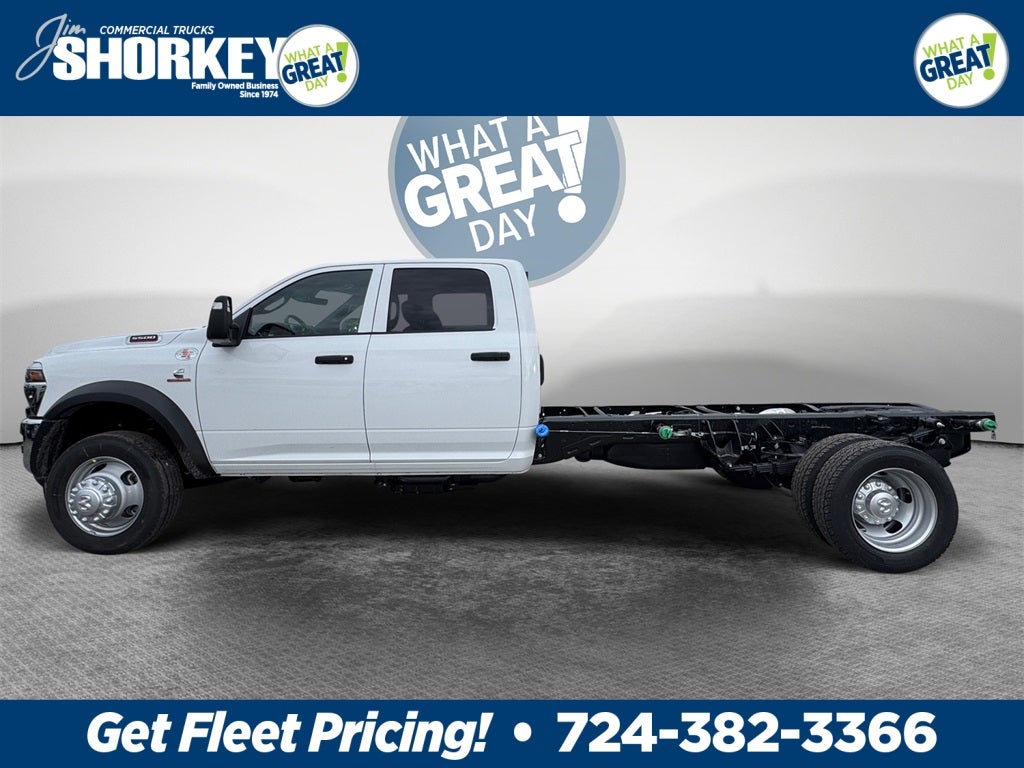 2026 RAM 5500HD Tradesman DRW 4x4 / 6.7L Diesel / 84" CA *PENDING SALE*