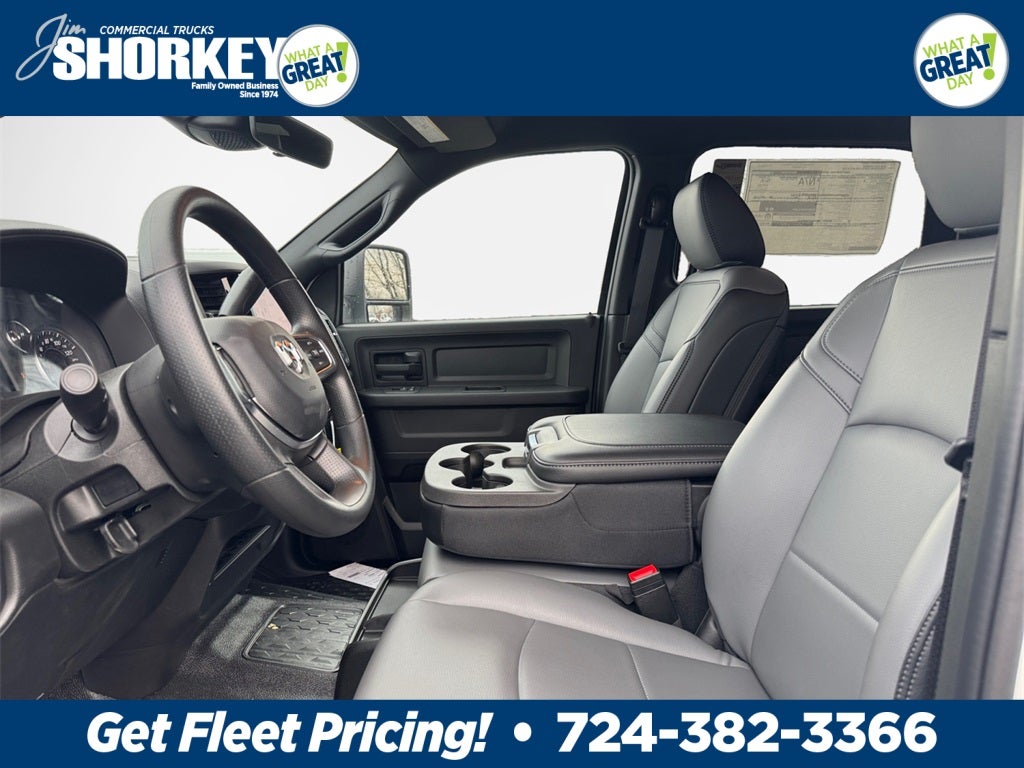 2026 RAM 5500 Tradesman DRW 4x4 / 6.7L Diesel / 11' Aluminum Flatbed