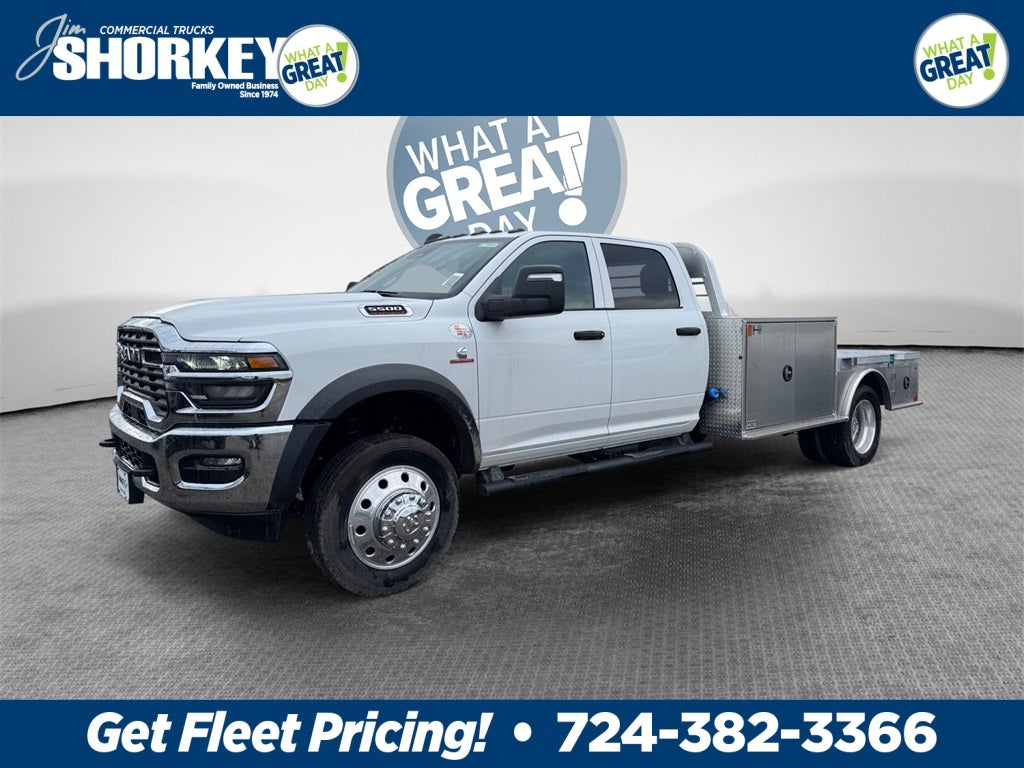2026 RAM 5500 Tradesman DRW 4x4 / 6.7L Diesel / 11' Aluminum Flatbed