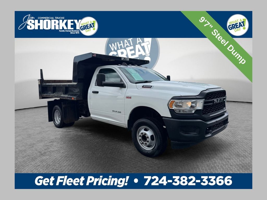 2019 RAM 3500 Tradesman DRW 4x4 / 6.4L Hemi V8 / 9'7" Steel Dump