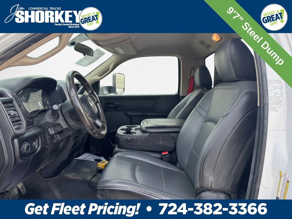 2019 RAM 3500 Tradesman DRW 4x4 / 6.4L Hemi V8 / 9'7" Steel Dump