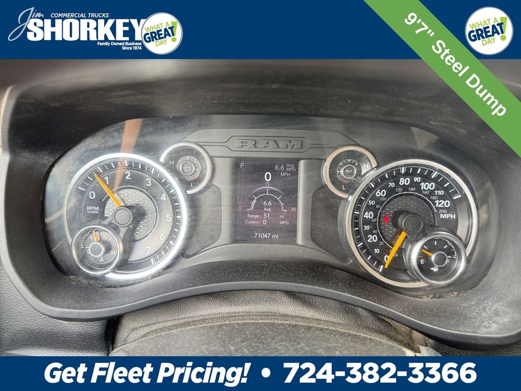 2019 RAM 3500 Tradesman DRW 4x4 / 6.4L Hemi V8 / 9'7" Steel Dump