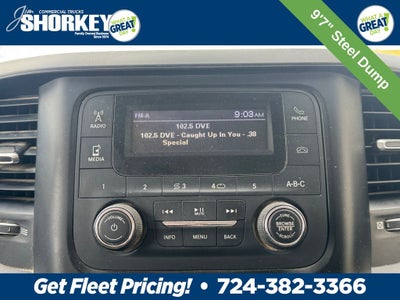 2019 RAM 3500 Tradesman DRW 4x4 / 6.4L Hemi V8 / 9'7" Steel Dump