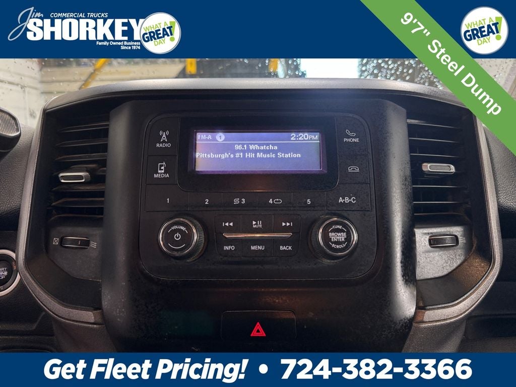 2019 RAM 3500 Tradesman DRW 4x4 / 6.4L Hemi V8 / 9'7" Steel Dump