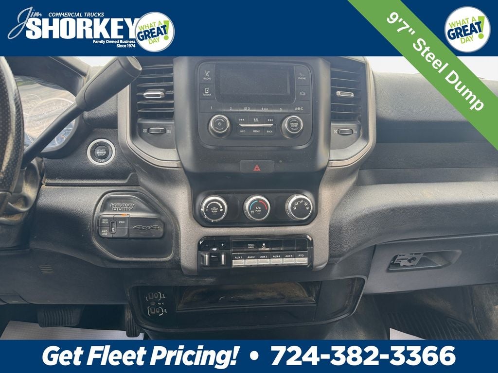 2019 RAM 3500 Tradesman DRW 4x4 / 6.4L Hemi V8 / 9'7" Steel Dump