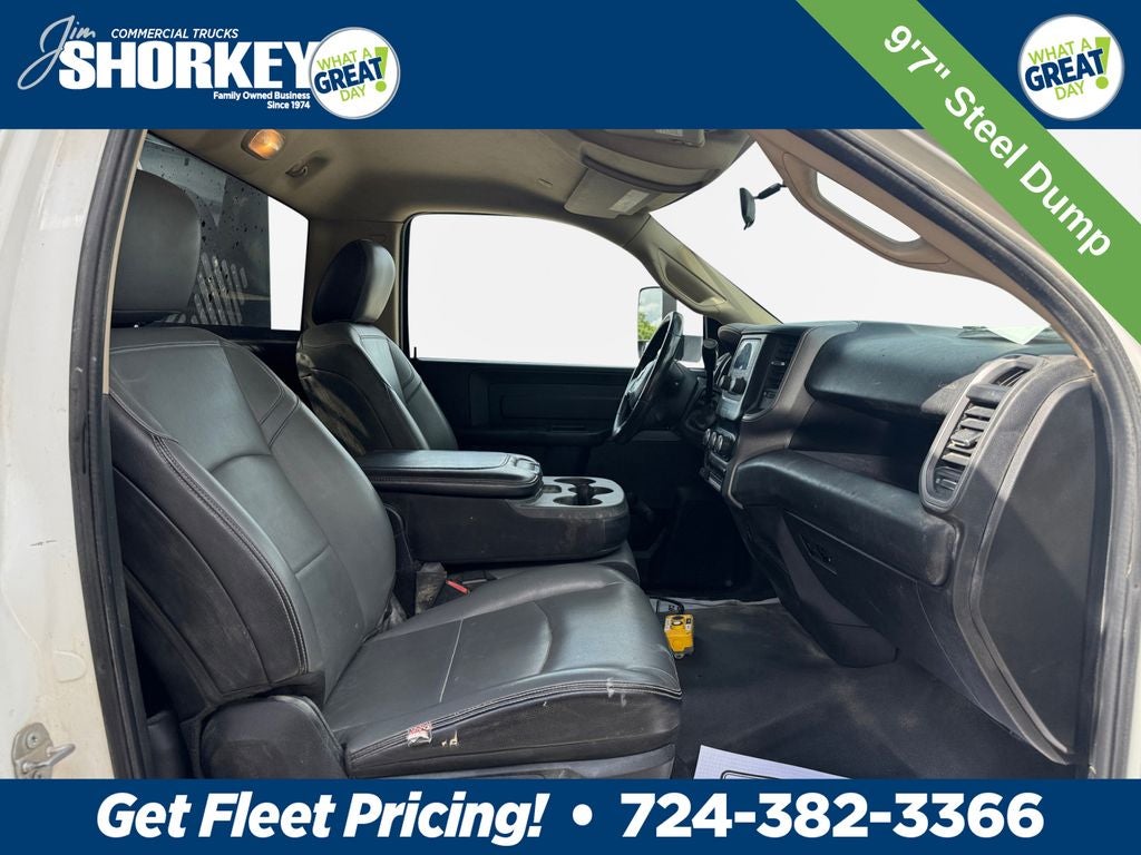 2019 RAM 3500 Tradesman DRW 4x4 / 6.4L Hemi V8 / 9'7" Steel Dump