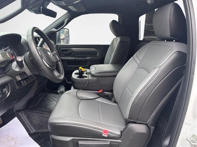 2026 RAM 3500 Tradesman DRW 4x4 / 6.4L Hemi / 9'7" Steel Dump @ZORESCO