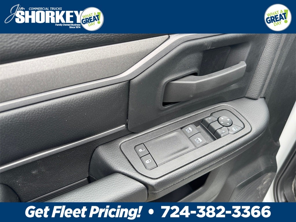 2026 RAM 3500 Tradesman DRW 4x4 / 6.4L Hemi / 9'7" Steel Dump @ZORESCO