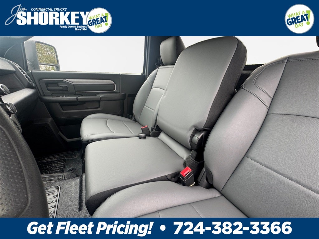 2026 RAM 3500 Tradesman DRW 4x4 / 6.4L Hemi / 9'7" Steel Dump @ZORESCO