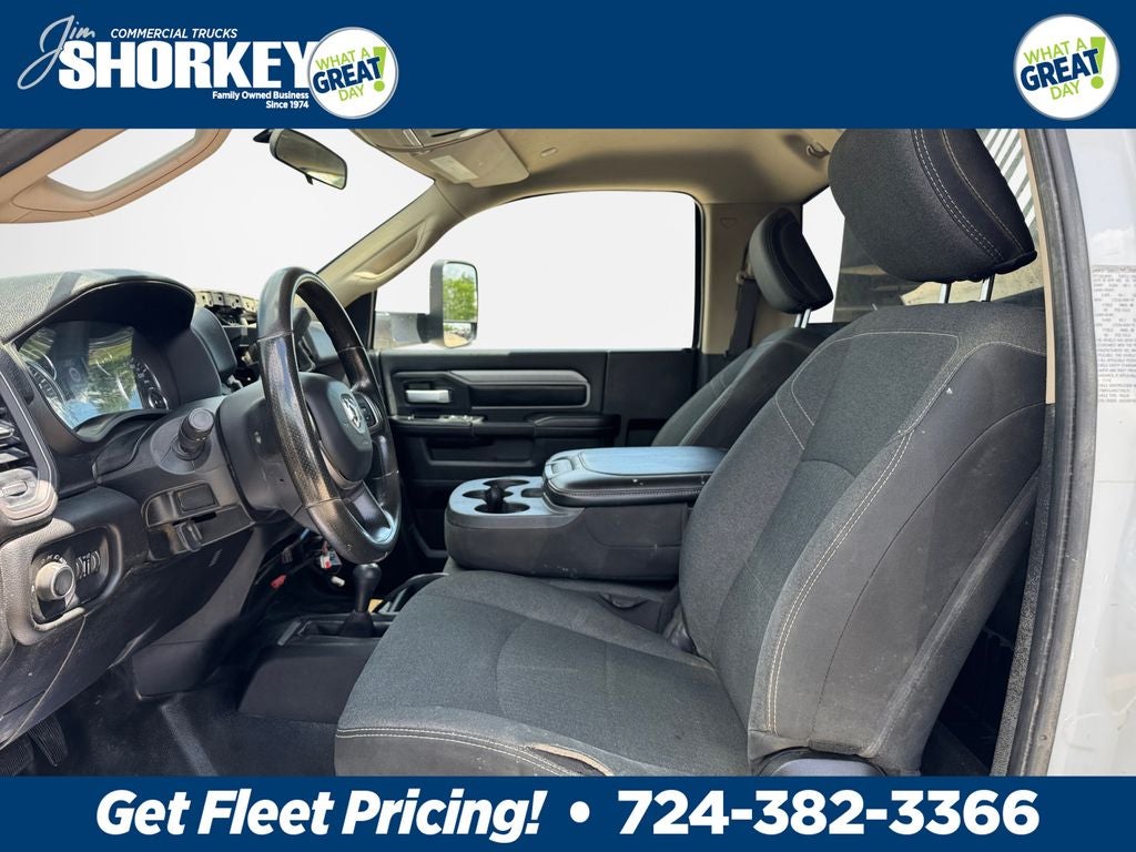 2019 RAM 3500 Tradesman DRW 4x4 / 6.4L Hemi V8 / 9'7" Steel Dump