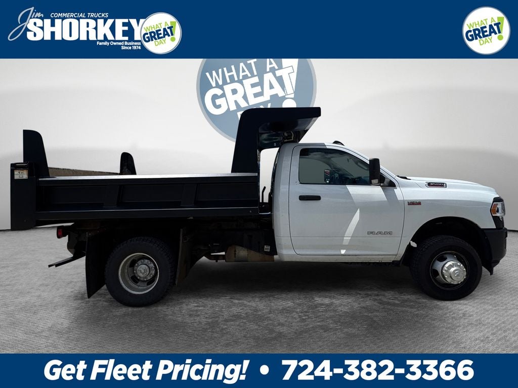 2019 RAM 3500 Tradesman DRW 4x4 / 6.4L Hemi V8 / 9'7" Steel Dump