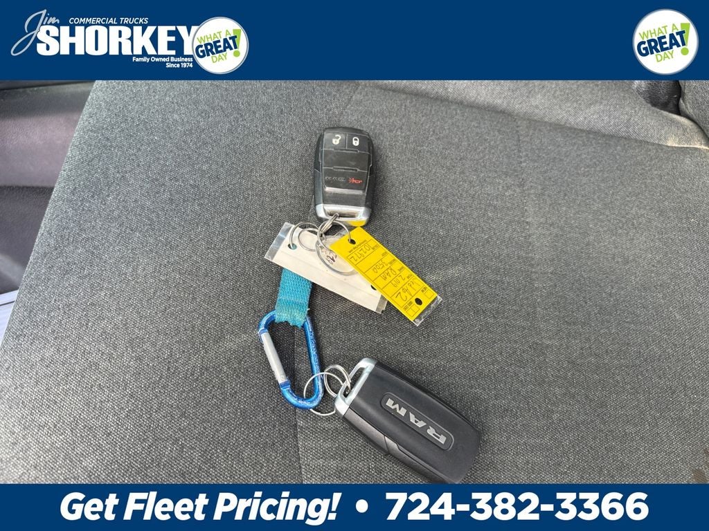 2019 RAM 3500 Tradesman DRW 4x4 / 6.4L Hemi V8 / 9'7" Steel Dump
