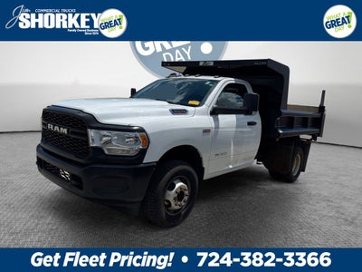 2019 RAM 3500 Tradesman DRW 4x4 / 6.4L Hemi V8 / 9'7" Steel Dump