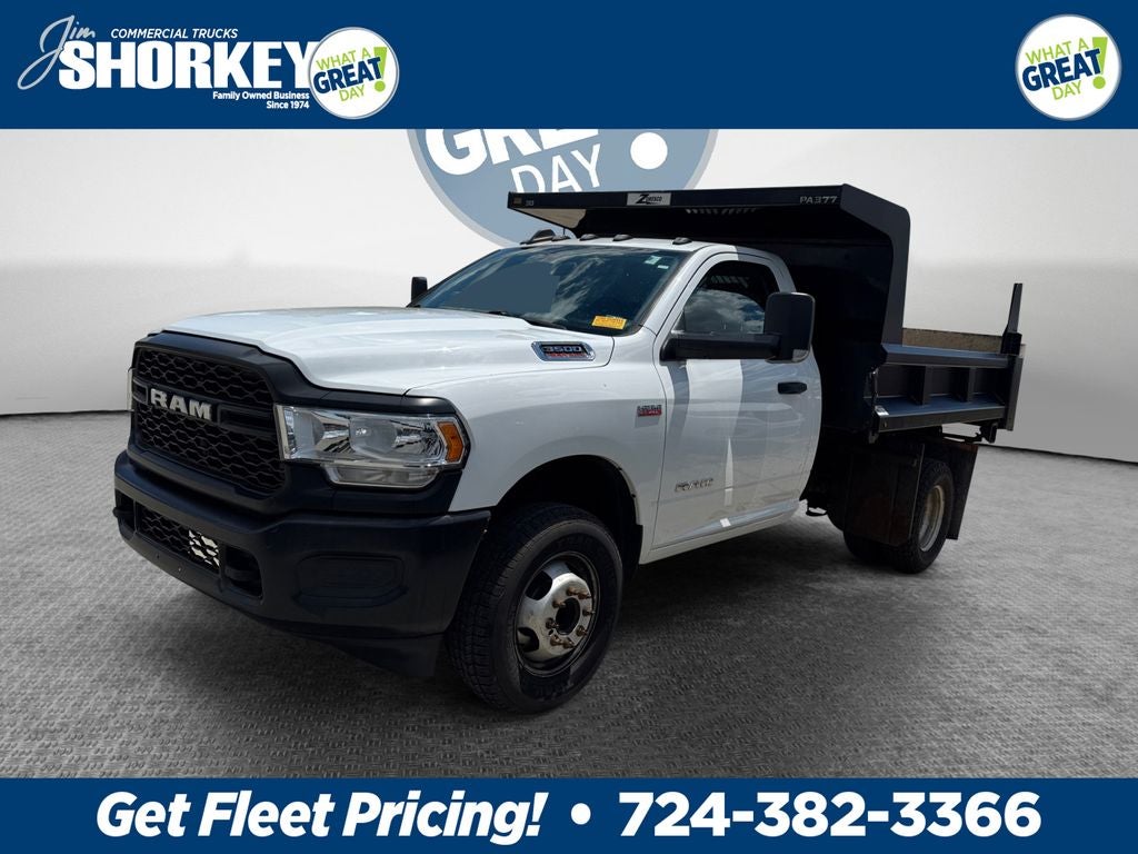 2019 RAM 3500 Tradesman DRW 4x4 / 6.4L Hemi V8 / 9'7" Steel Dump