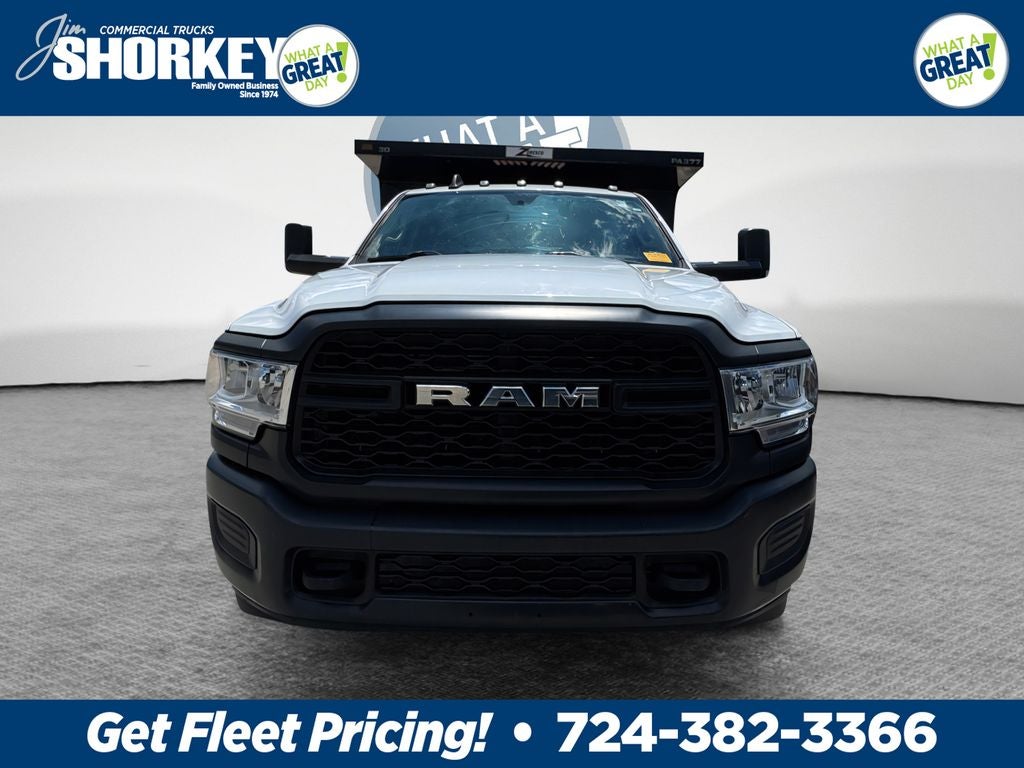 2019 RAM 3500 Tradesman DRW 4x4 / 6.4L Hemi V8 / 9'7" Steel Dump